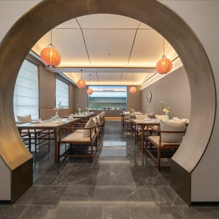 Moshang Hotel (Kaifeng Qingming Shanghe Garden Gulou Square)