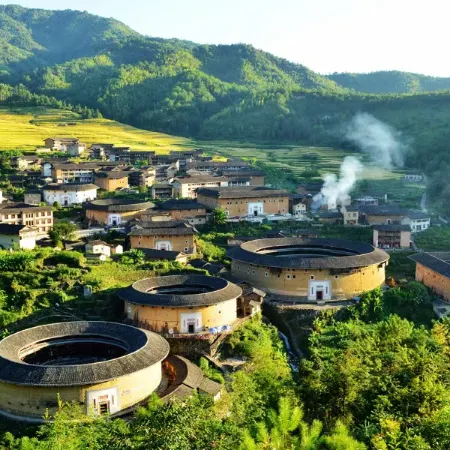 Amis Family Featured Tulou Homestay (Chuxi Tulou Scenic Area Branch)