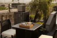 Baixi · Oriental Garden Courtyard-Style Hotel - Hot Springs