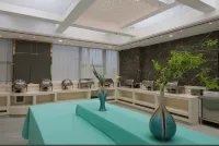 Chengdu Green Garden Furong Garden Hotel - 2 Yıldız