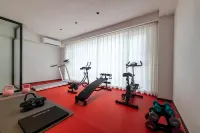 Yincen Yunqigu (Daxin Mingshi Pastoral) - gimnasio