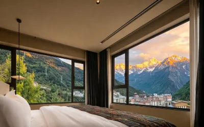 Kangding Suonanzhi · Lantree Tibetan-style Private Hot Spring Boutique Inn Hotels in Kangding Urban Area