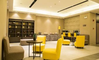 Homeinn Plus Hotel (Xuzhou Yunlong Wanda Plaza)