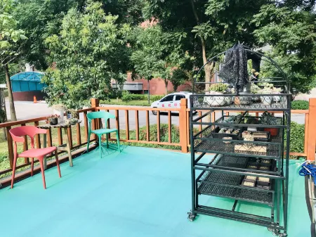 Xingcheng Guanhai Homestay Отели рядом с достопримечательностью «Three Reef Range Rover»