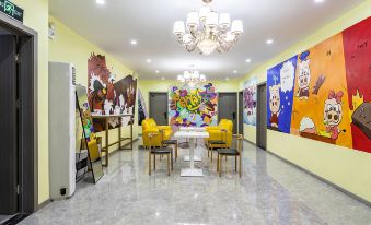 Chongqing Meilu Jiangjing Hotel (Hongyadong Branch)