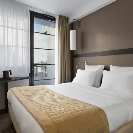 Simon's Boutique Hôtel Отели рядом с достопримечательностью «19-й округ: Ля Вилетт»