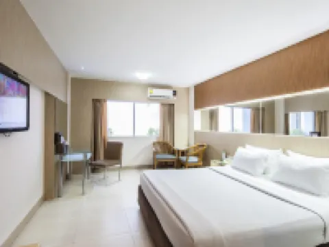 ゴールデン シティ ラヨーン ホテル ラヨーンのホテル