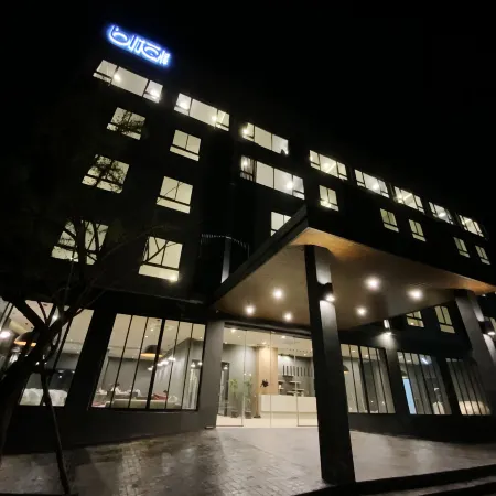 Bliq Hotel Chanthaburi