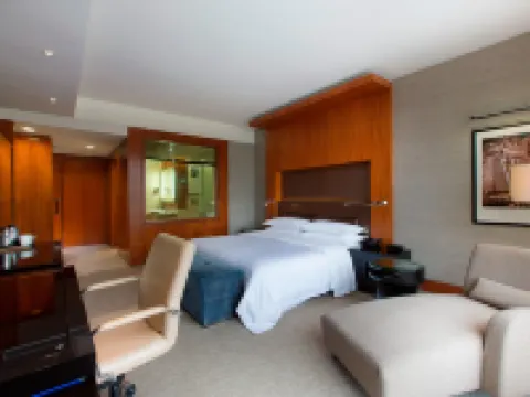 Sheraton Grand Bangalore Hotel at Brigade Gateway Hotels in Bengaluru