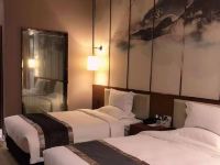 哈尔滨外滩半岛酒店 - 特惠双床房