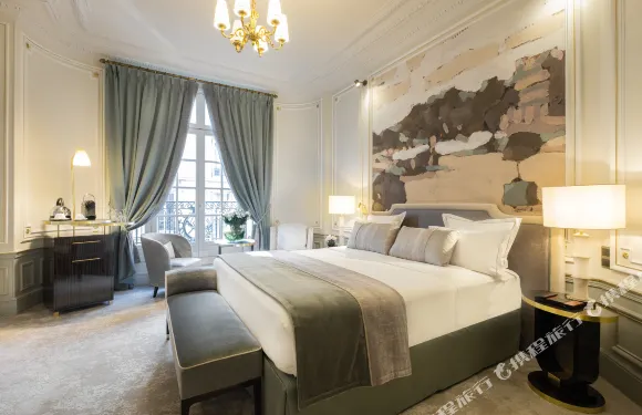 巴黎愛麗希雅Inwood酒店（近香榭麗舍大街及凱旋門）