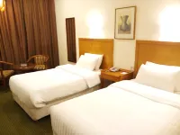 Oriental Palace Hotel Hotel dekat Mall Moda