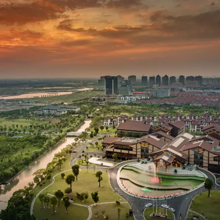 DoubleTree by Hilton Jiaxing