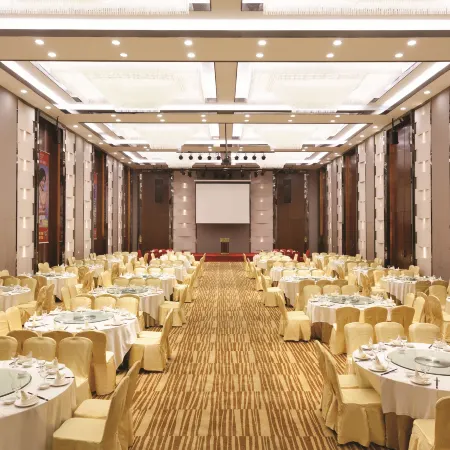 Ramada Plaza by Wyndham Chuzhou