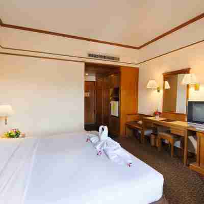 Betong Merlin Hotel Rooms