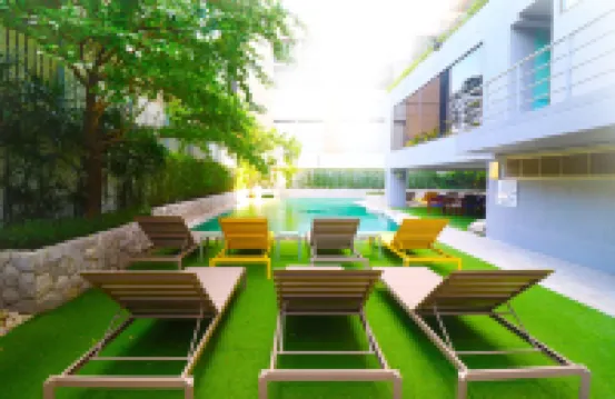 ザ・クォーター・サラデーン バイ UHG Leoland Water Park周辺のホテル