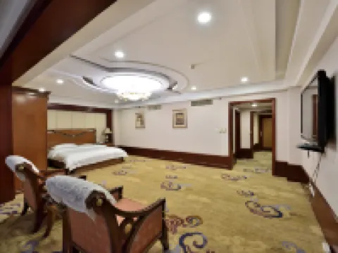 Jiping Hotel Hotels in Siping