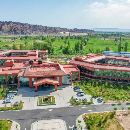 Public Air Travel·Danxia Pearl Hotel (Zhangye Colorful Danxia Scenic Area)