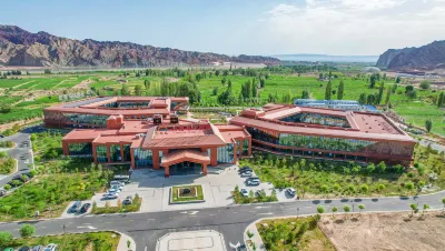 Public Air Travel·Danxia Pearl Hotel (Zhangye Colorful Danxia Scenic Area) Các khách sạn gần Tian'ehu