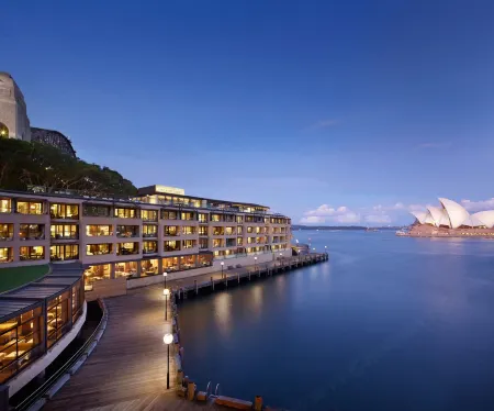Park Hyatt Sydney Отели рядом с достопримечательностью «Остров Пинчгут»