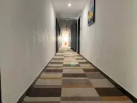 Shell Hotel (Anqing Taihu Huating Lake)