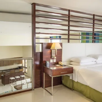 Hilton Dubai the Walk