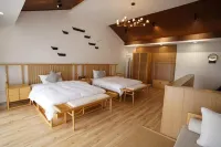 Yangxi Village Homestay Hotels in Fuchuan Yao Autonomous County