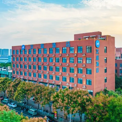 HanTing Zhengzhou High Tech Zone Zhengzhou University Metro Station Hotels near Zhengzhou University