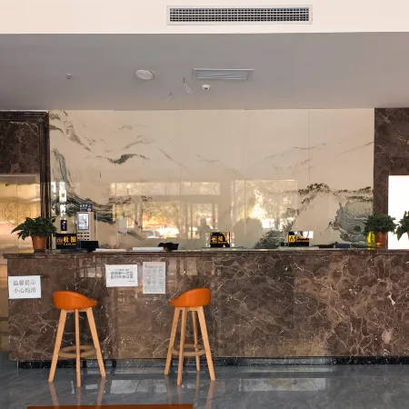 Axeltai Grand Hotel