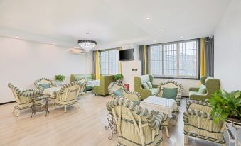 Hello Light Hotel (Suining traditional Chinese medicine hospital store)