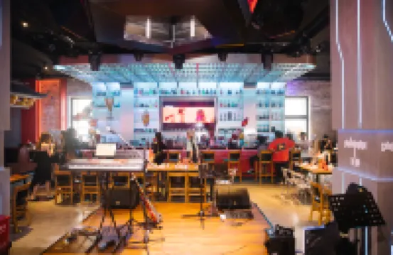 易趣・輕奢飯店（中山溫泉度假區店）