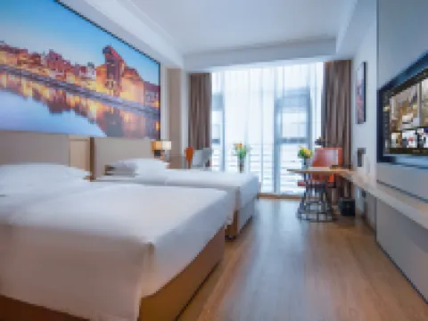 Vienna International Hotel (Fuqing Qingchang Wanda Plaza) Hotel di Fuqing