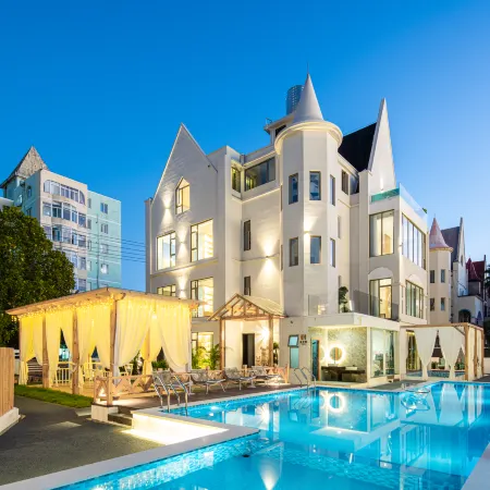 Mango Resort Homestay (Beihai Yintan International Passenger Port Store)