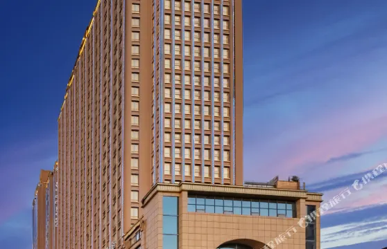 濱江壹號大酒店（宜昌濱江公園解放路步行街店）