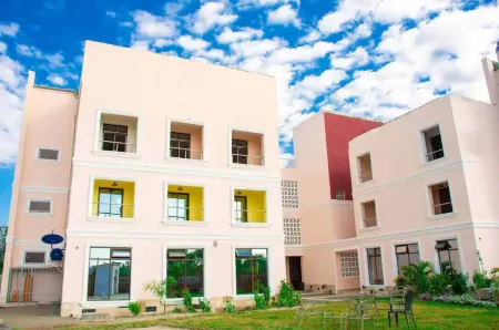 Grand Forty Hotel Отели в г. Awach