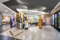 Yinzuo Jiayi Hotel (Dongying Huanghe Road Wanda Plaza)