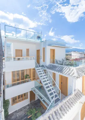 Yi Yue Jing Lane private house