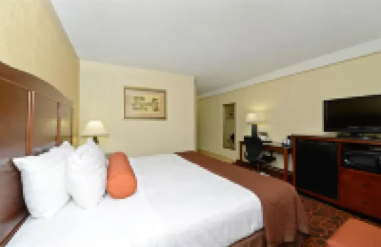 Best Western Plus Windsor Inn