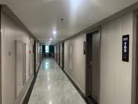 Korla Bailuzhou Hotel - Bintang 2