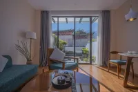 Honglongjing Hotel - Balcony