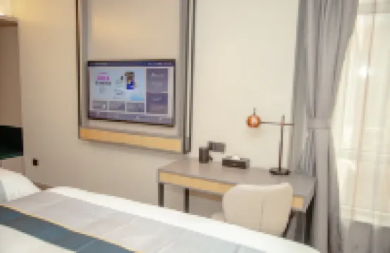 Homeinn Selected Hotel (Heze Dingtao Wantai City)