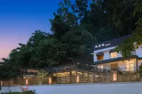 Leshan Fengqiao Yi Garden Inn
