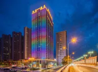 CHEERMAY Hotel (Urumqi Xiaoxigou Subway Station) Hôtels à : Xinjiang Medical University