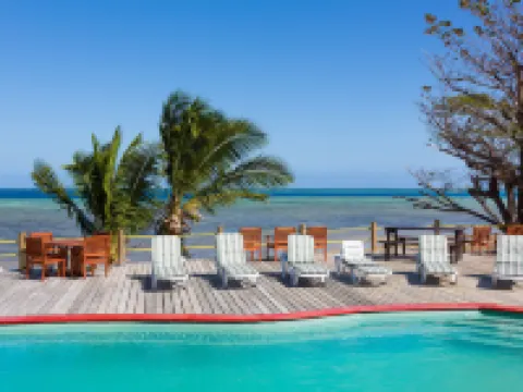 Funky Fish Beach & Surf Resort Hotels in Malolo Island