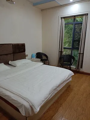 Yulu Dadi Feng Themed Homestay