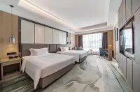 Huahai Hotel Maoming high speed railway station