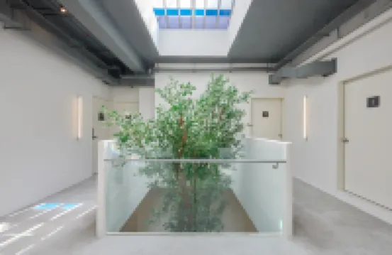 คินน์ แคปซูล: เฮอร์ สเปซ (เฉพาะผู้หญิง)