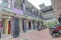 Super OYO 91202 Family Guest House Syariah Hôtels à : Tulungagung