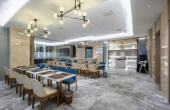 Maple Hotel Hotels in Huainan