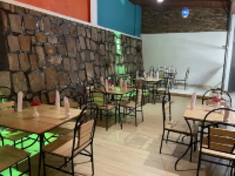 M Safari Club Hotel di Kigali